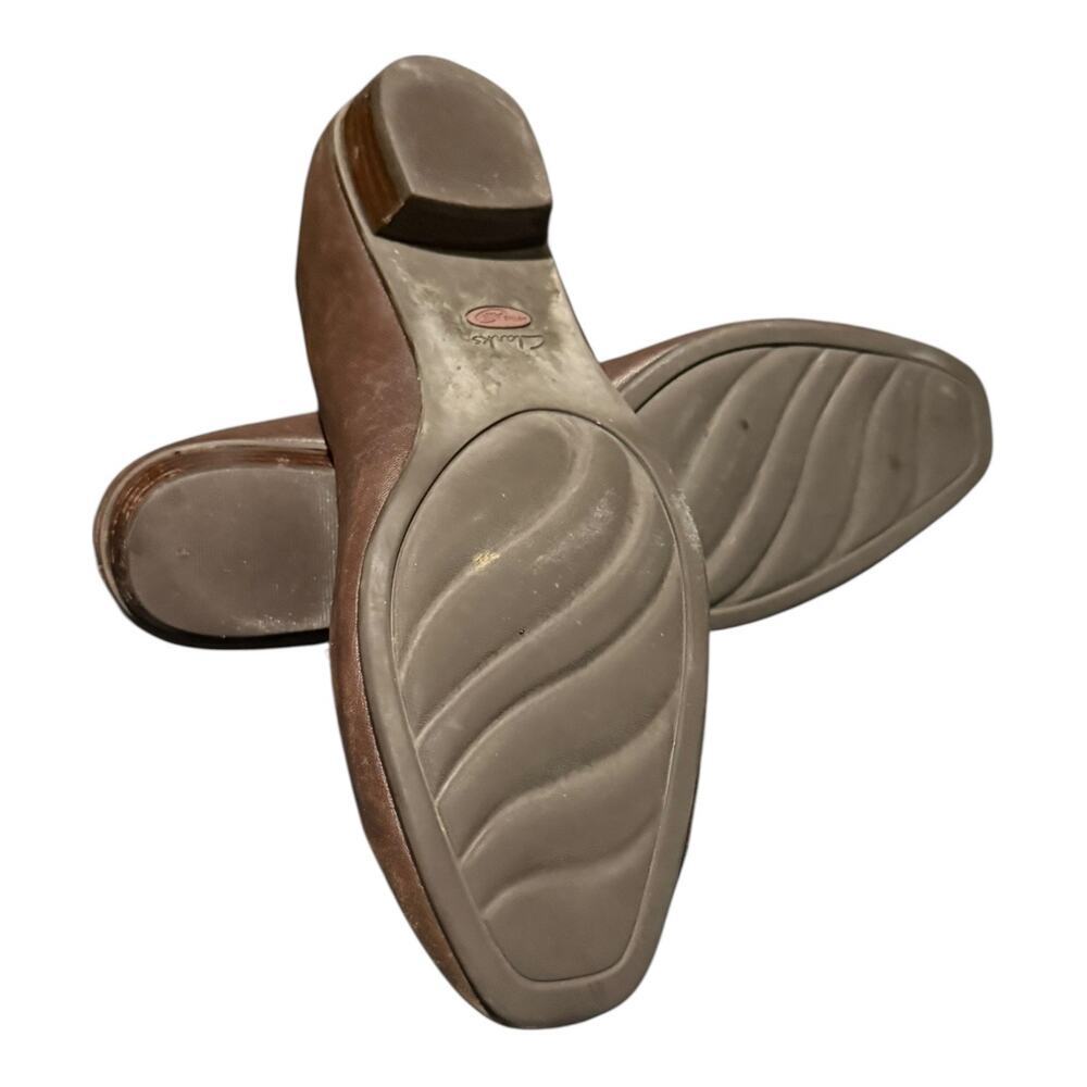 Clarks Women’s Brown Leather Loafers Comfort Slip On Shoes Size 9.5M - Picture 10 of 10